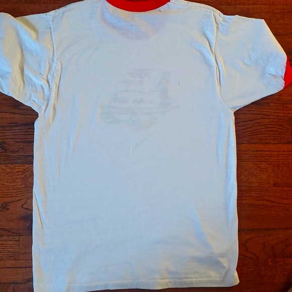 Ringer T - Picture 6 of 12